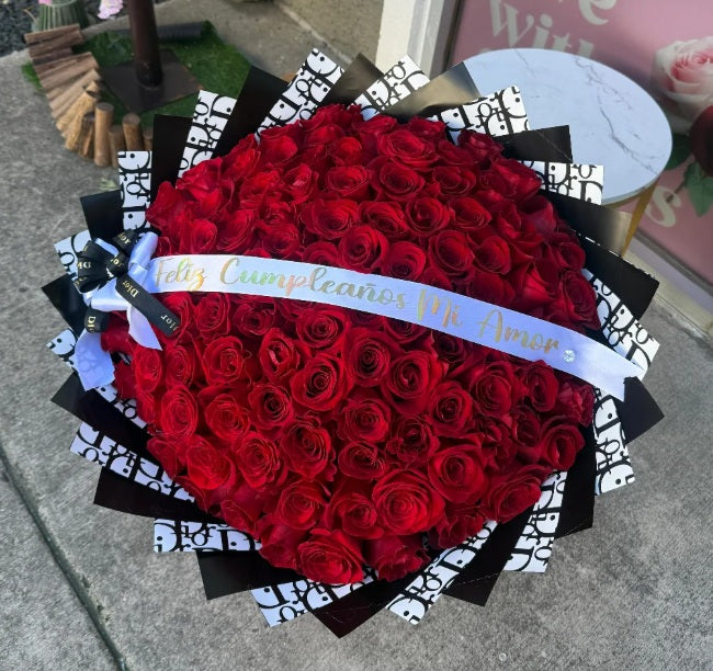 Red Roses Bouquet